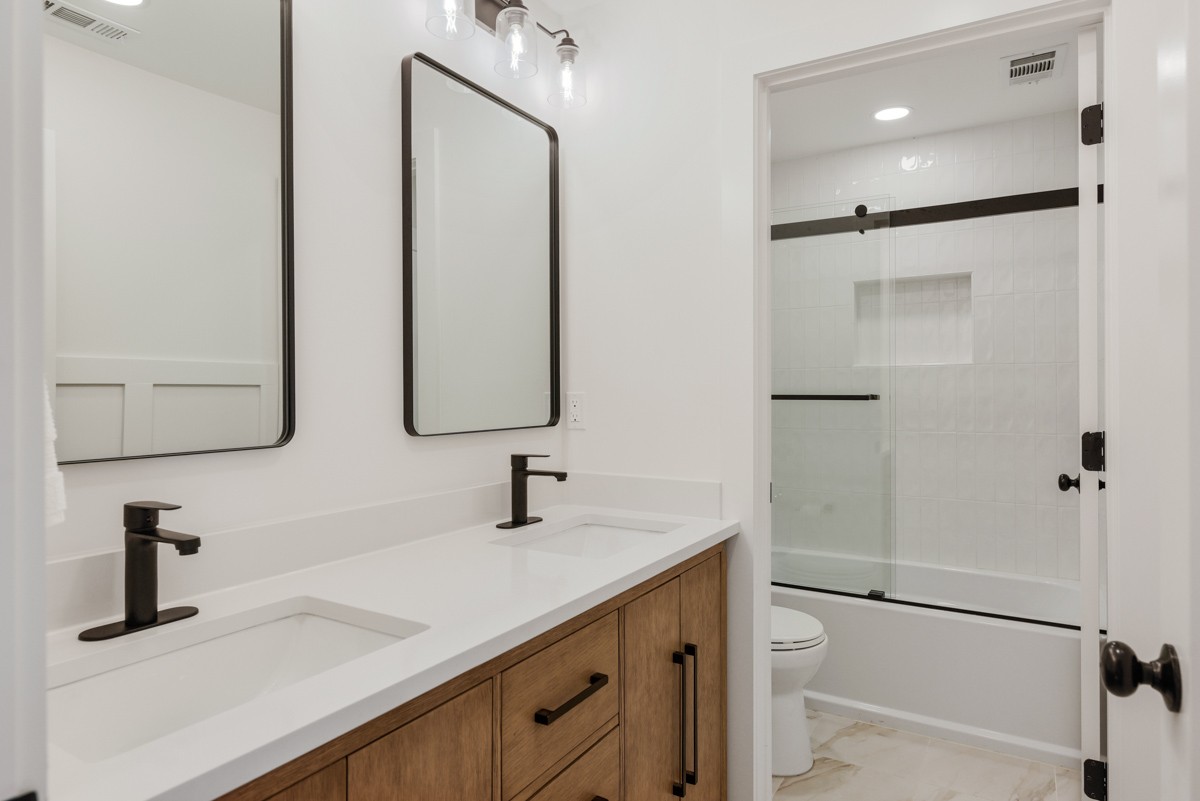 270 Hurt Road Hendersonville, TN 37075 - Photo 46 of 68 a bathroom with a sink a toilet and shower