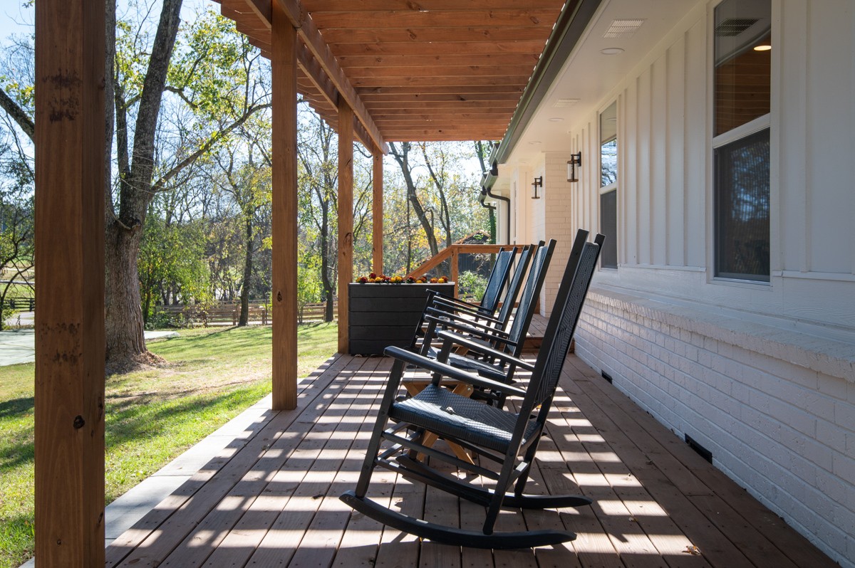 270 Hurt Road Hendersonville, TN 37075 - Photo 7 of 68 a view of outdoor space with seating space