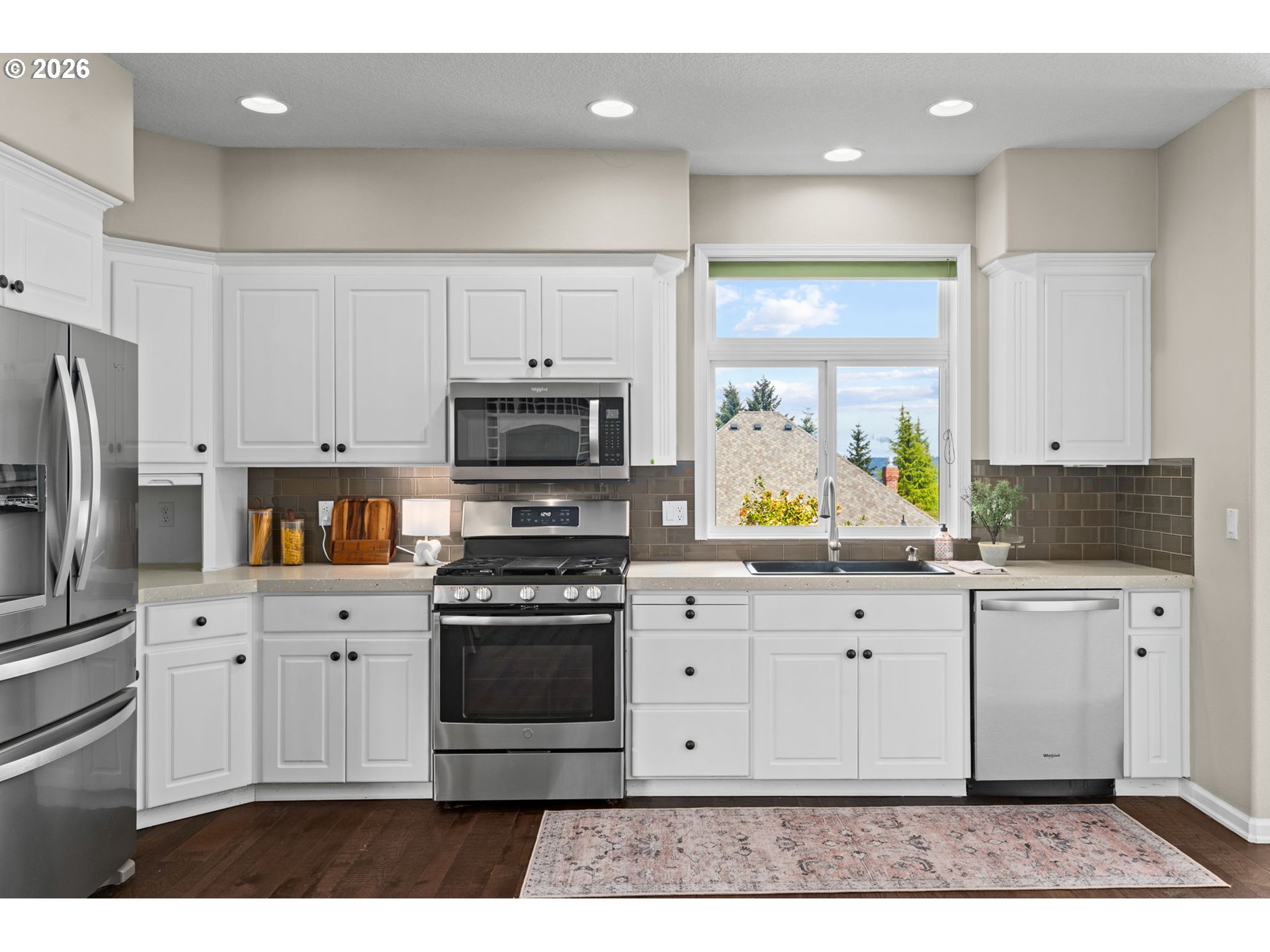 8707 Southwest Firview Place Beaverton, OR 97007 - Photo 18 of 48