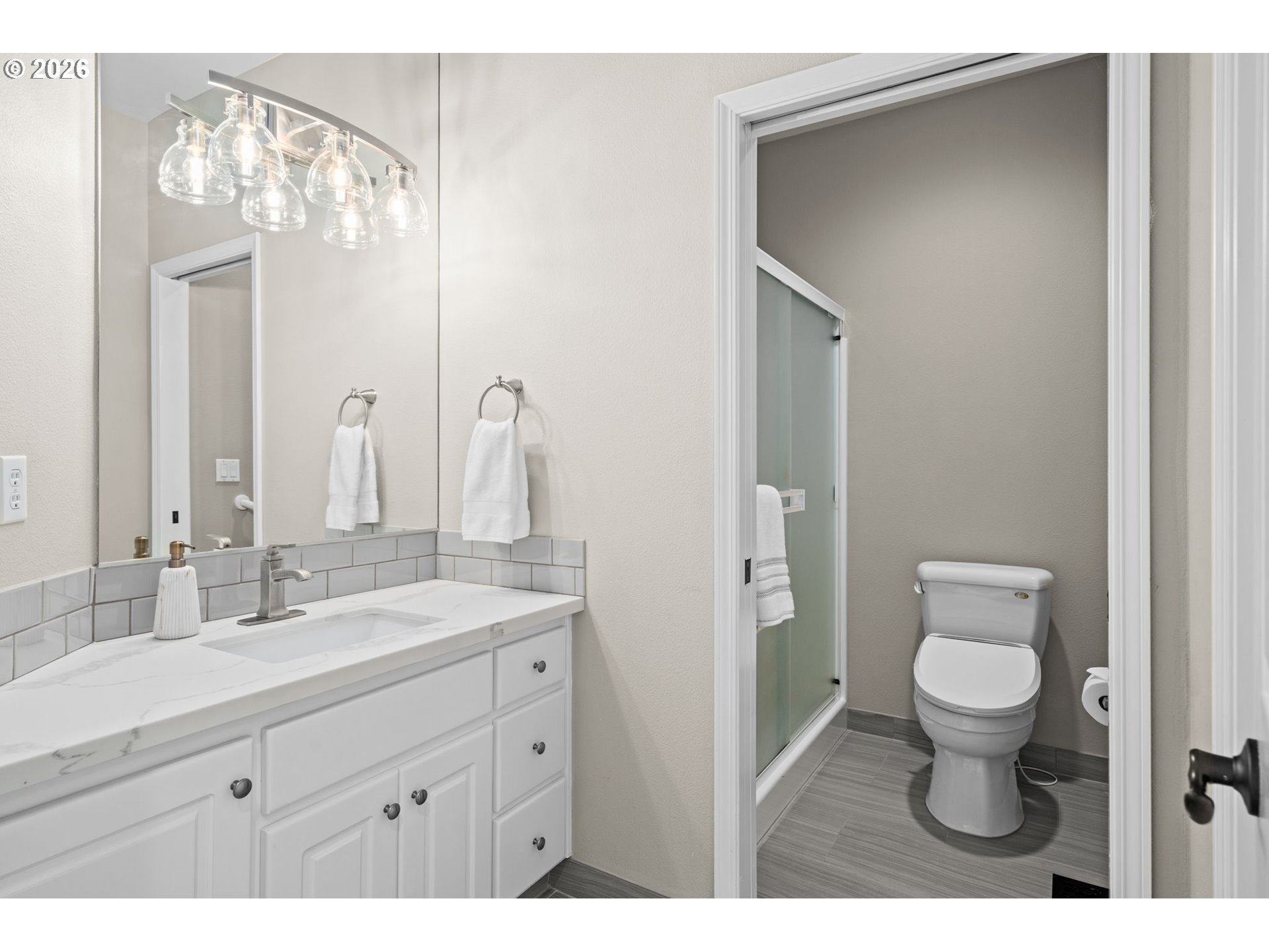 8707 Southwest Firview Place Beaverton, OR 97007 - Photo 29 of 48