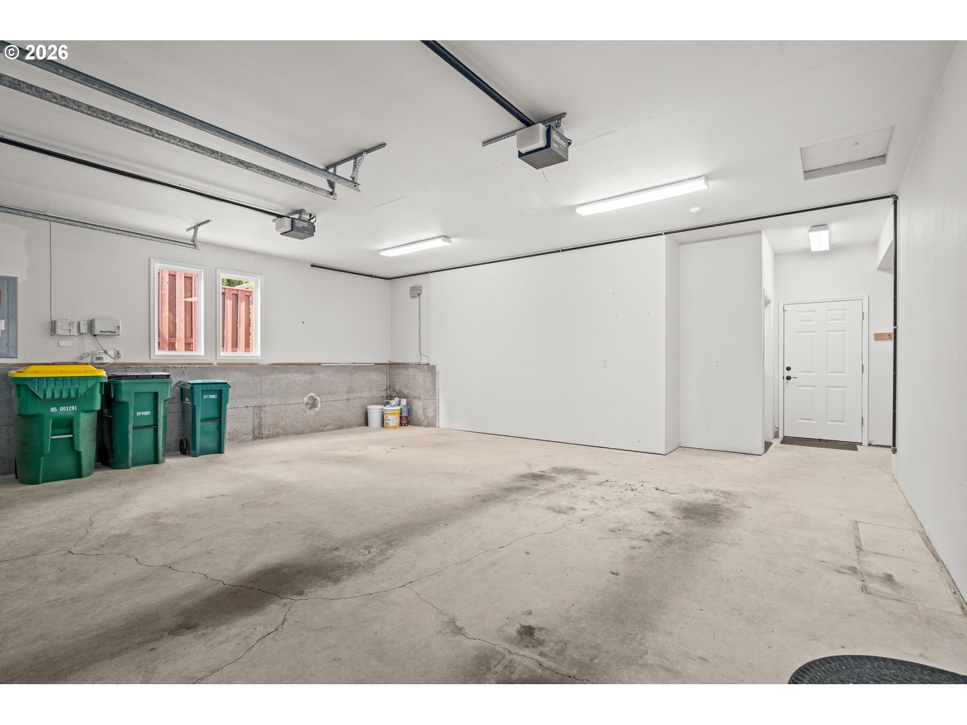 8707 Southwest Firview Place Beaverton, OR 97007 - Photo 35 of 48