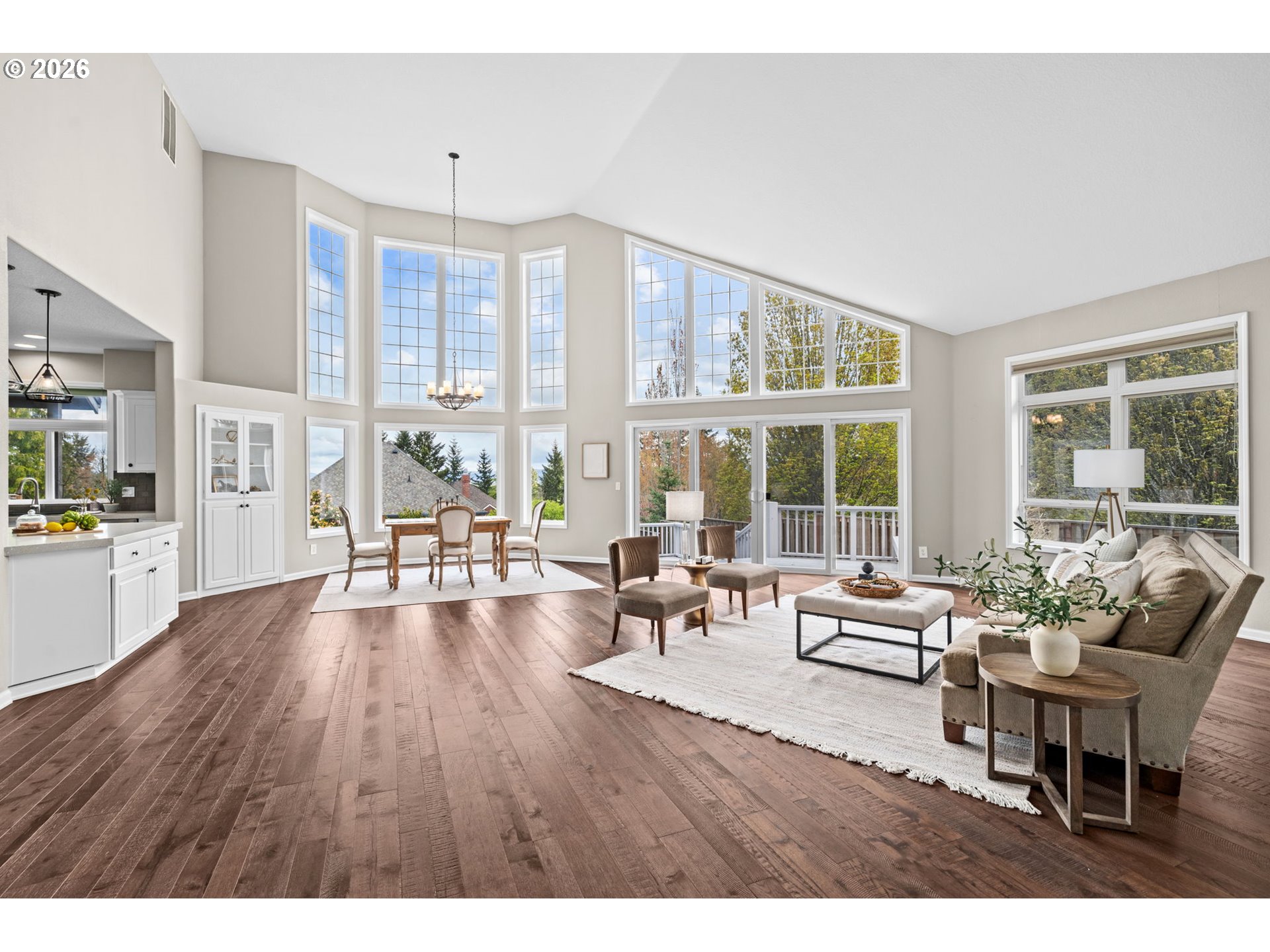 8707 Southwest Firview Place Beaverton, OR 97007 - Photo 7 of 48