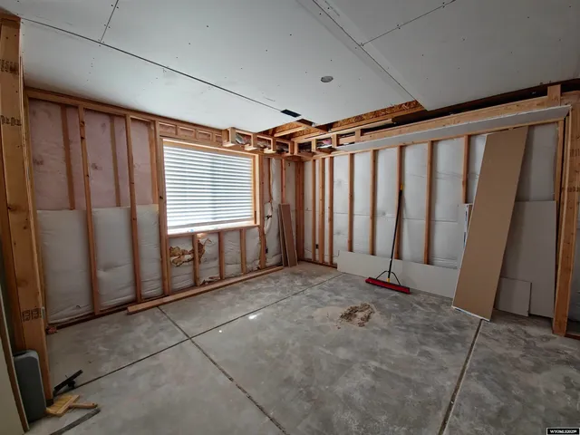 $585,000 | 316 Burns Avenue, Evanston, WY 82930