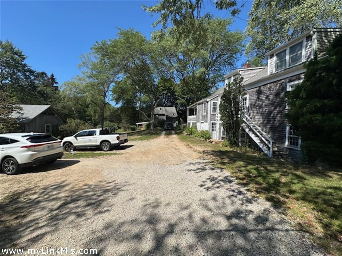 651 State Road West Tisbury, MA 02568 - Photo 4 of 48