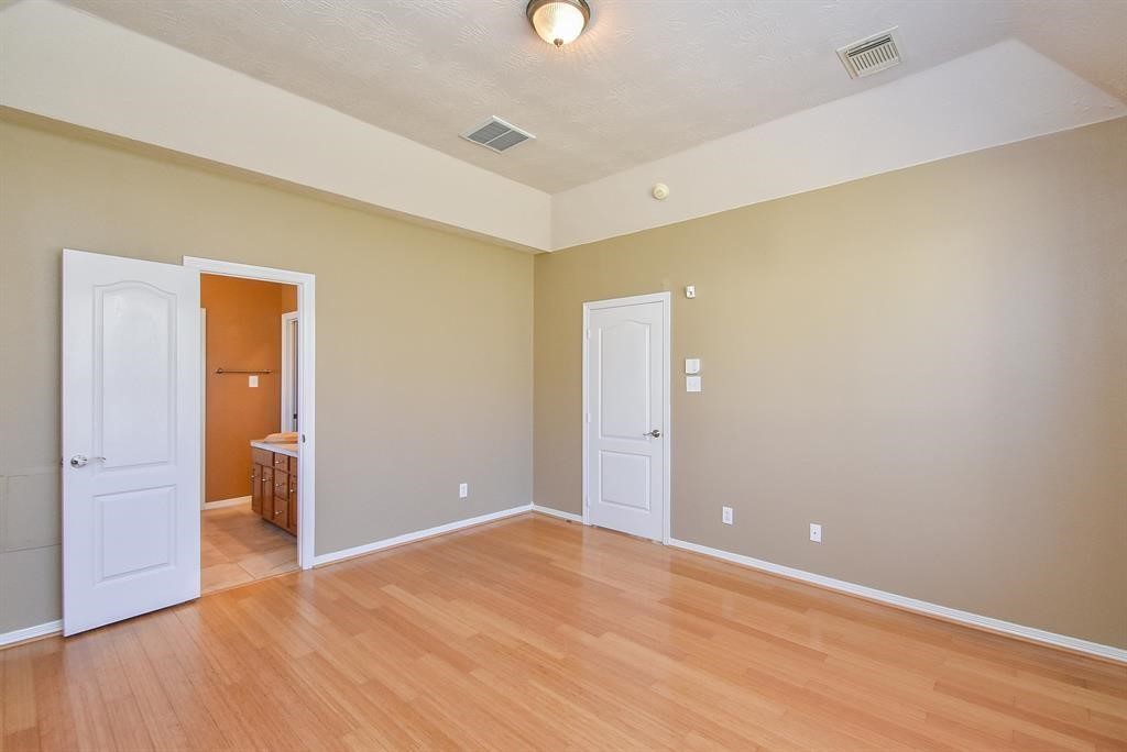 2811 Little Spring Circle Spring, TX 77373 - Photo 9 of 17