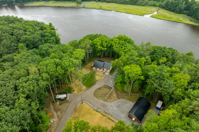 $1,295,000 | 886 Middle Road, Dresden, ME 04342