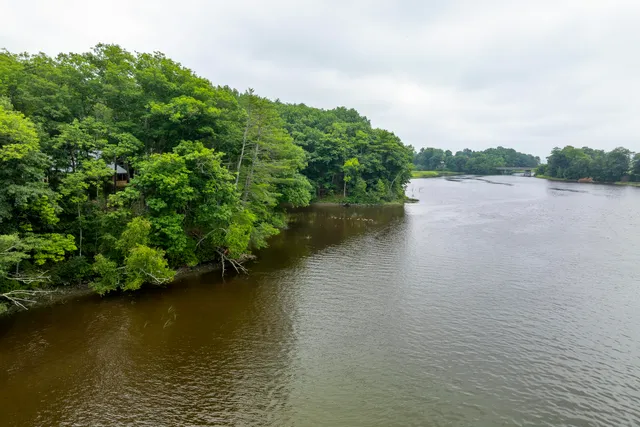 $1,295,000 | 886 Middle Road, Dresden, ME 04342