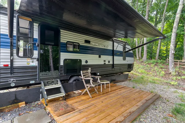 $1,295,000 | 886 Middle Road, Dresden, ME 04342