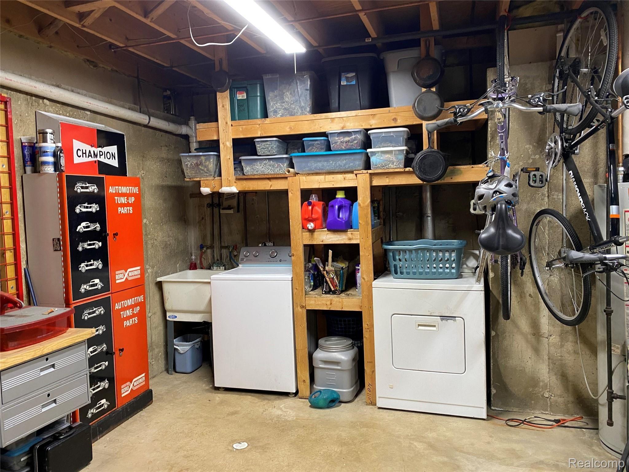 6996 Crofoot Road Fowlerville, MI 48836 - Photo 33 of 36 Laundry Area In Basement!