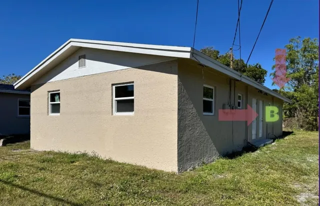 $1,800 | 1414 Avenue I Fort, Unit B, Fort Pierce, FL 34950