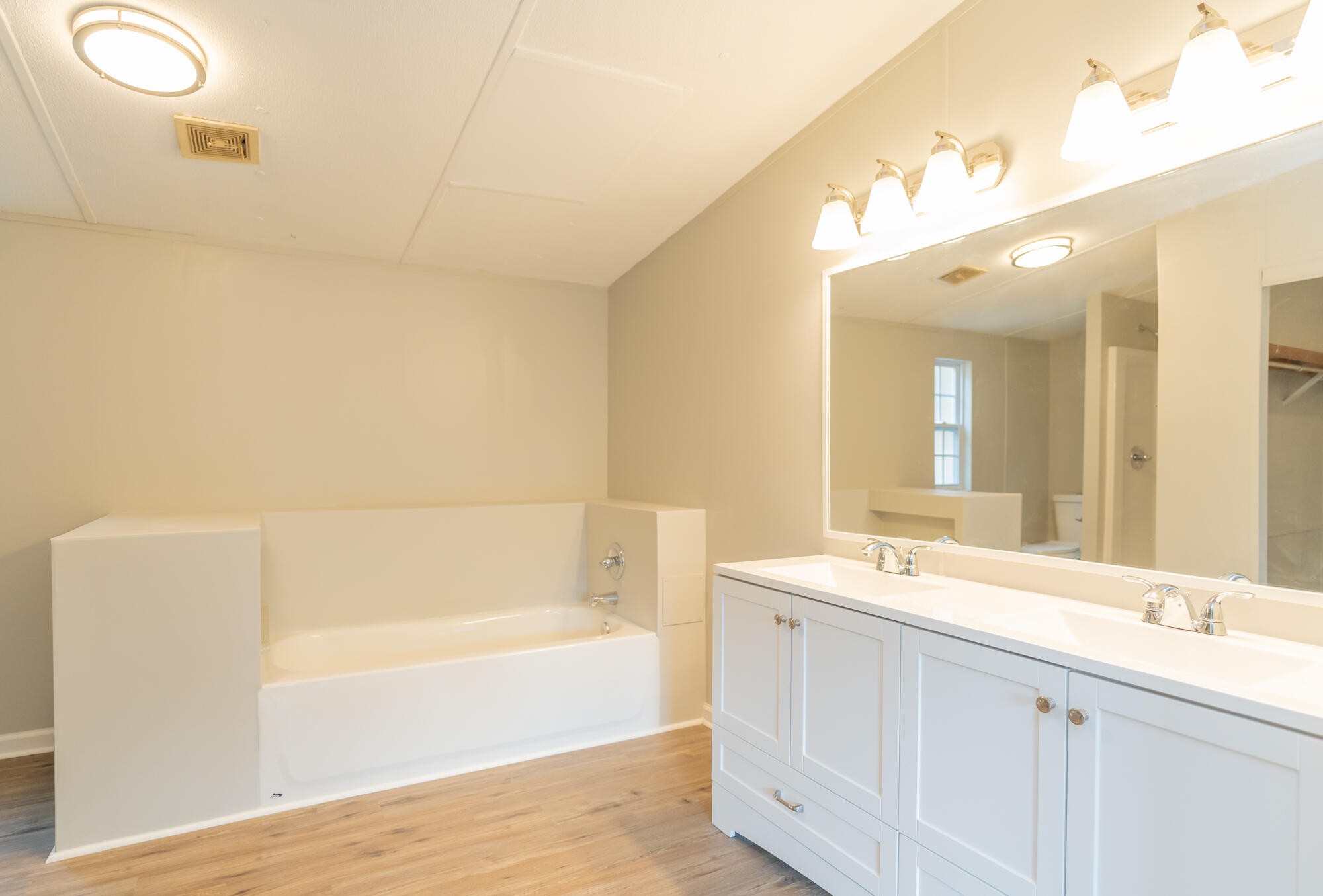 6303 Champion Road Chattanooga, TN 37416 - Photo 11 of 43