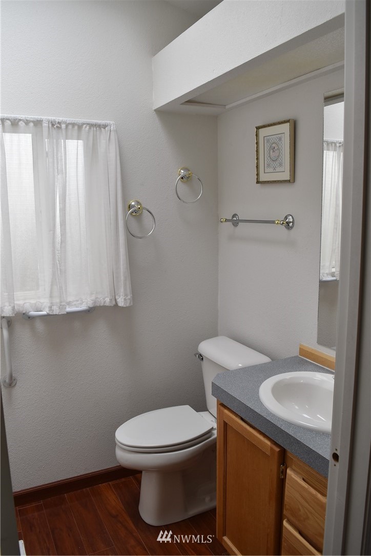 1637 Meadow Ridge Drive Wenatchee, WA 98801 - Photo 10 of 16 Gallery Image 10