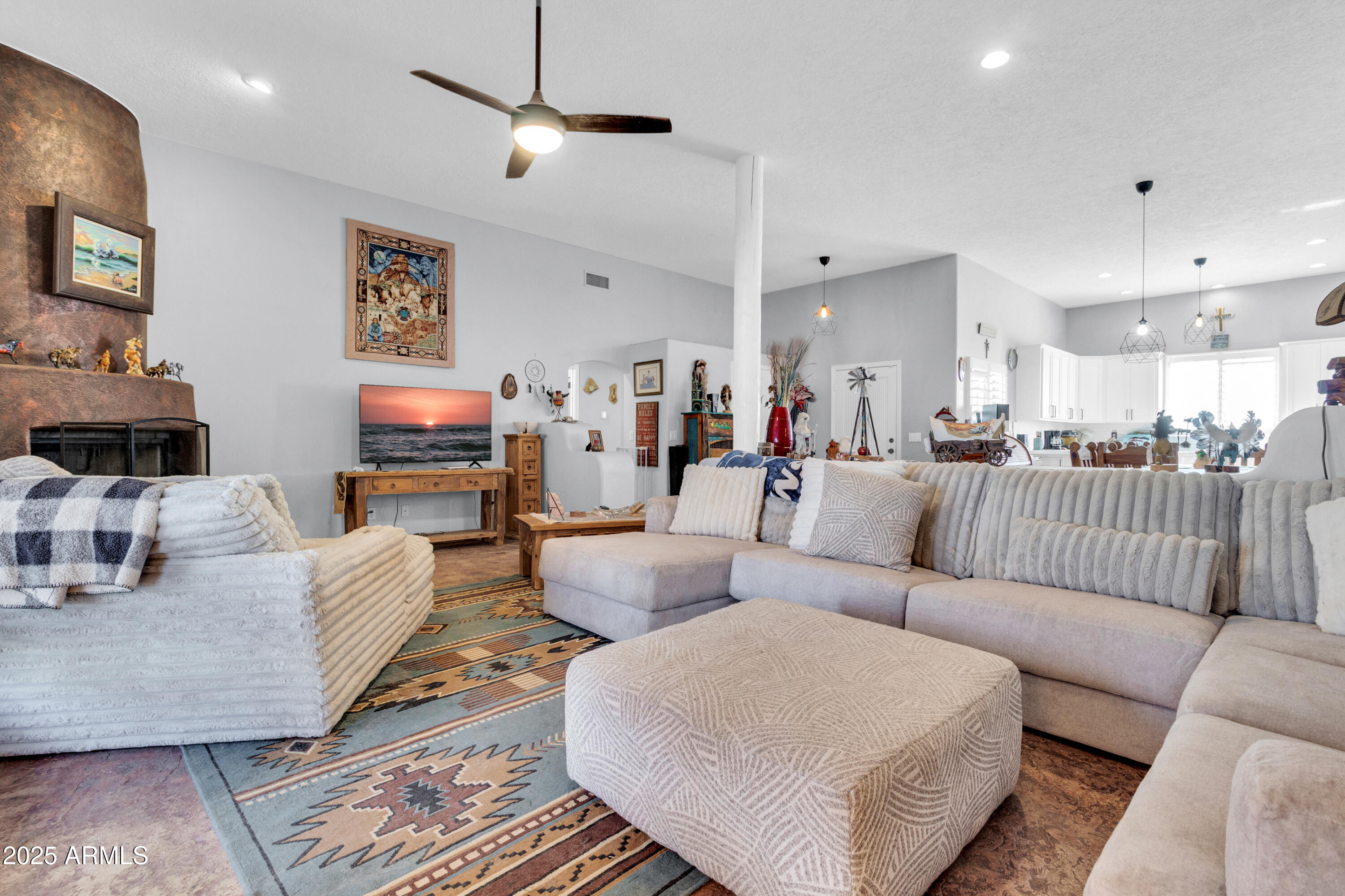 822 North Cortez Road Apache Junction, AZ 85119 - Photo 16 of 54
