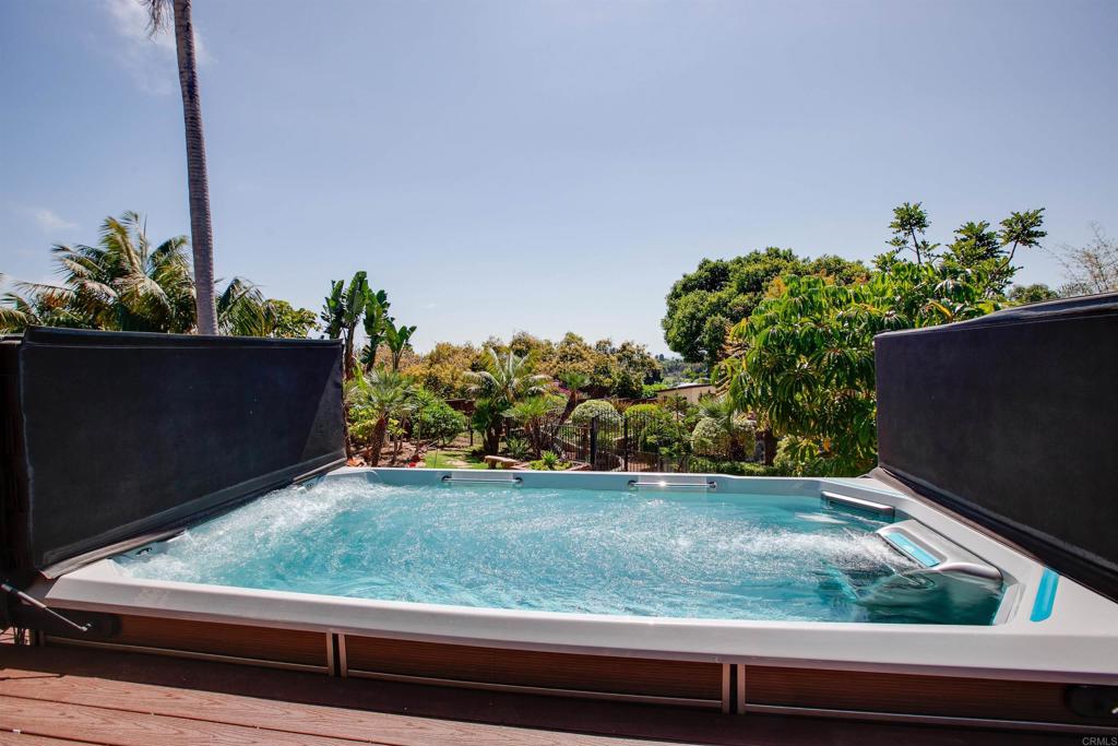 1503 Ridgeway Street Oceanside, CA 92054 - Photo 36 of 56 a view of a garden with an outdoor space