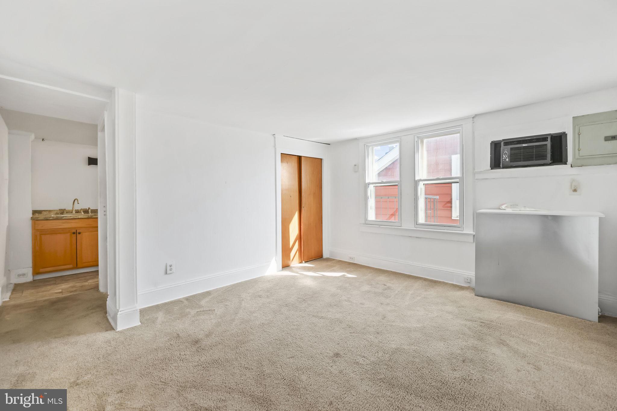 3 Columbus Avenue, Unit 3 Trenton, NJ 08629 - Photo 8 of 11