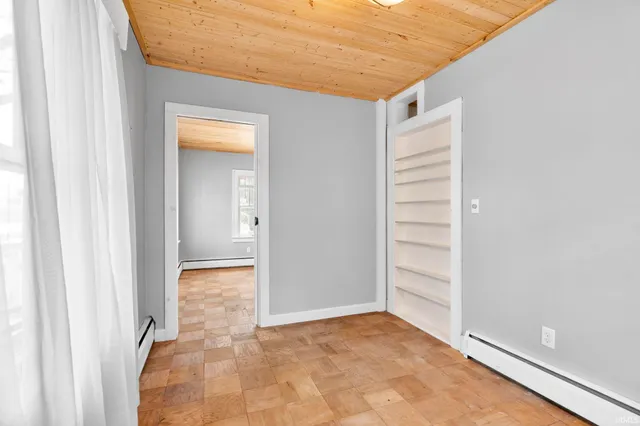 $144,900 | 538 South Illinois Street, Monticello, IN 47960