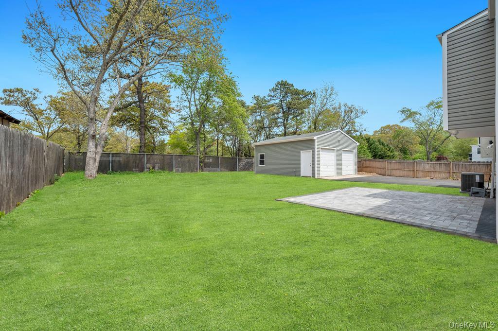 491 Hawkins Road Selden, NY 11784 - Photo 37 of 50