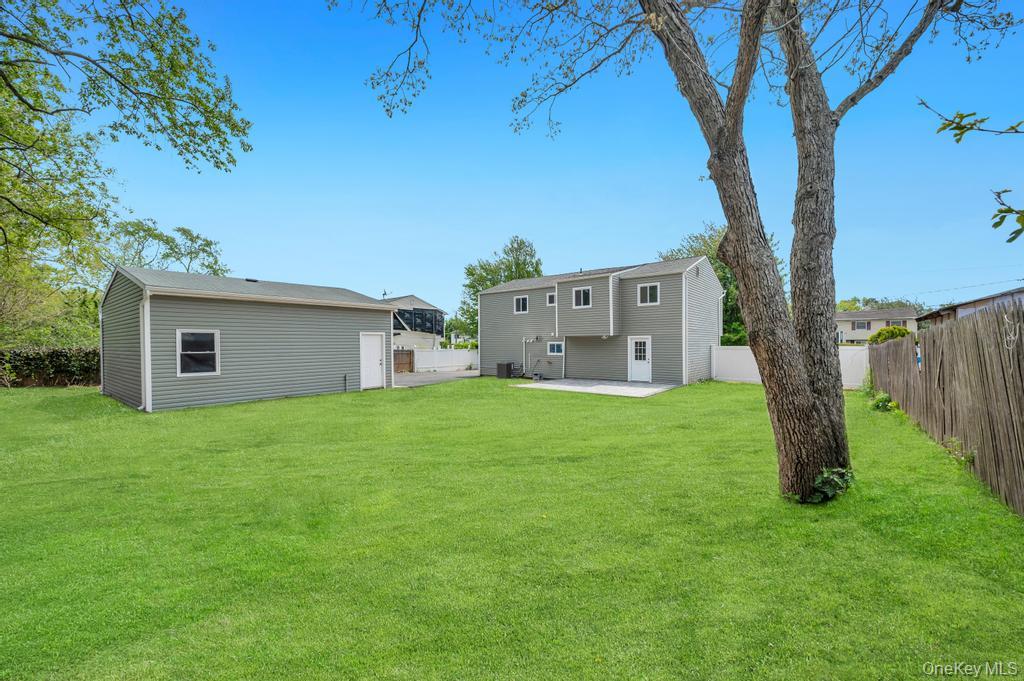 491 Hawkins Road Selden, NY 11784 - Photo 39 of 50