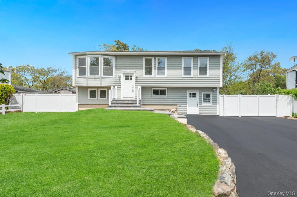 491 Hawkins Road Selden, NY 11784 - Photo 46 of 50
