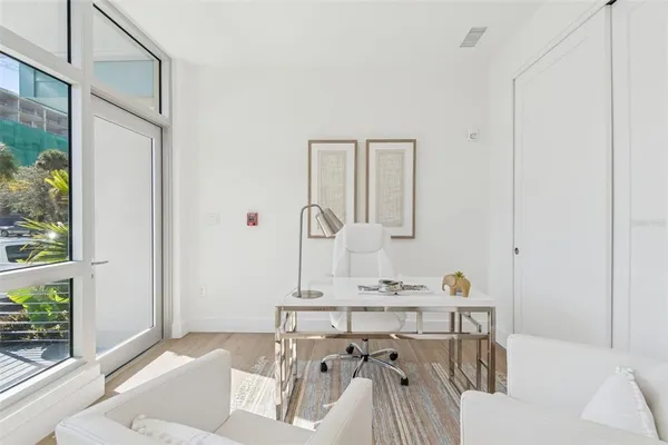 $9,000 | 1343 4th Street, Unit 101, Sarasota, FL 34236