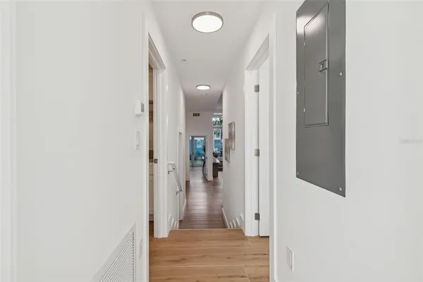 $9,000 | 1343 4th Street, Unit 101, Sarasota, FL 34236