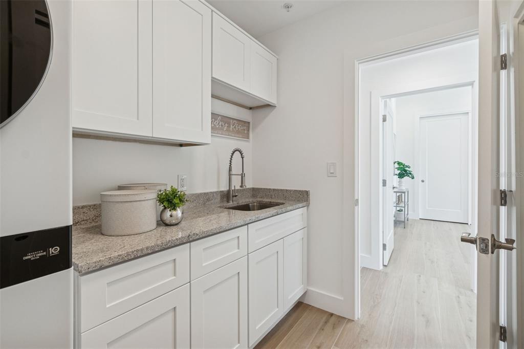 1343 4th Street, Unit 101 Sarasota, FL 34236 - Photo 26 of 87