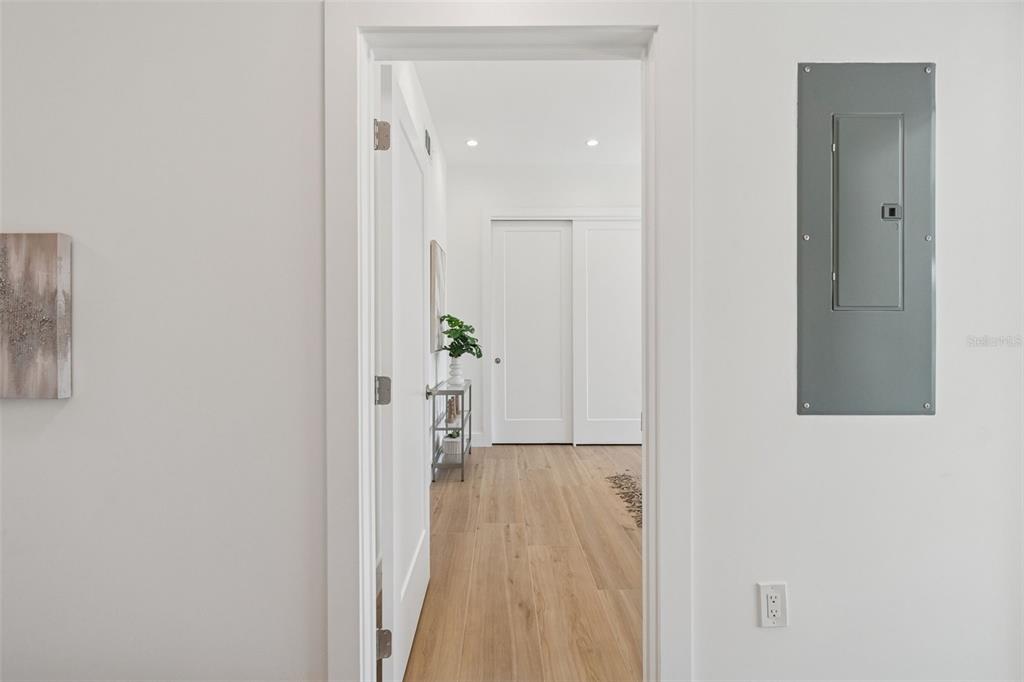 1343 4th Street, Unit 101 Sarasota, FL 34236 - Photo 27 of 87