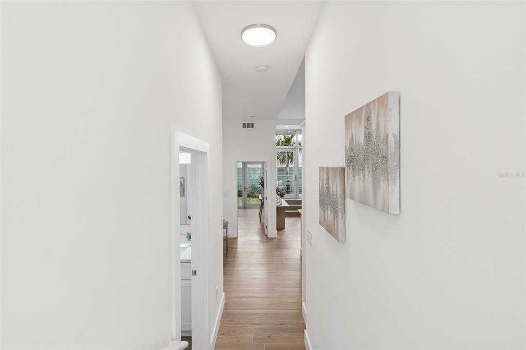 1343 4th Street, Unit 101 Sarasota, FL 34236 - Photo 28 of 87