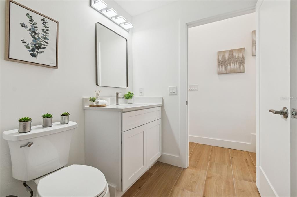 1343 4th Street, Unit 101 Sarasota, FL 34236 - Photo 31 of 87