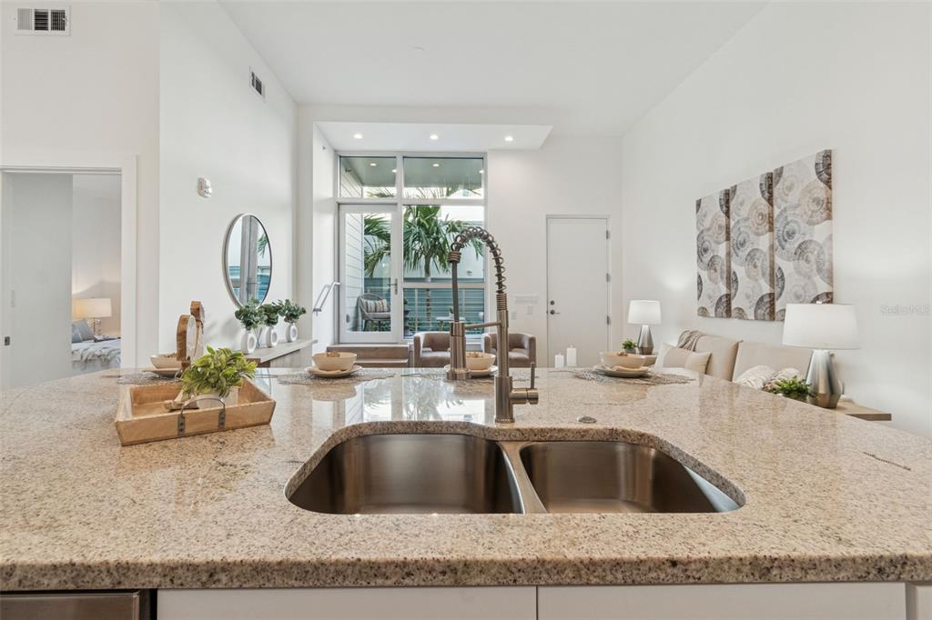 1343 4th Street, Unit 101 Sarasota, FL 34236 - Photo 39 of 87