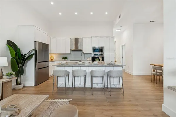 $9,000 | 1343 4th Street, Unit 101, Sarasota, FL 34236