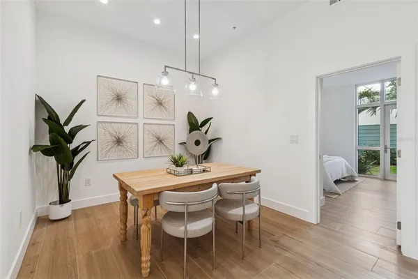 $9,000 | 1343 4th Street, Unit 101, Sarasota, FL 34236