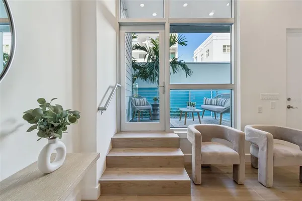 $9,000 | 1343 4th Street, Unit 101, Sarasota, FL 34236