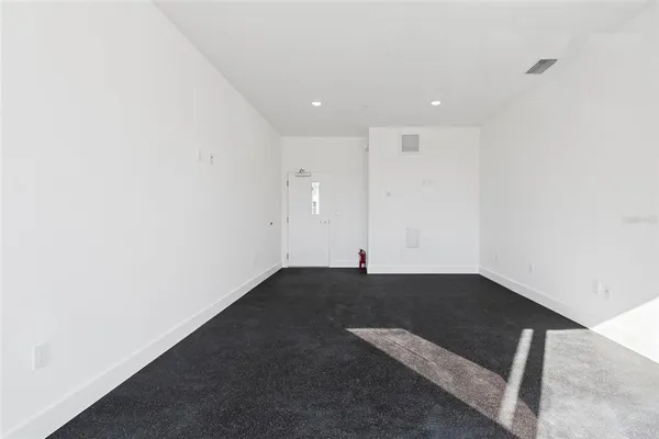 $9,000 | 1343 4th Street, Unit 101, Sarasota, FL 34236