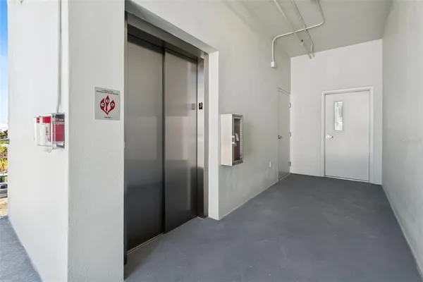 $9,000 | 1343 4th Street, Unit 101, Sarasota, FL 34236