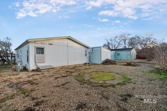 $215,000 | 2804 Golden Rod Lane, Caldwell, ID 83605