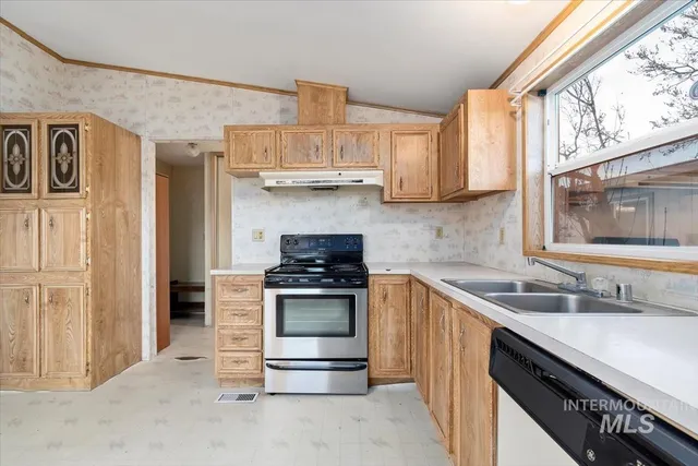 $215,000 | 2804 Golden Rod Lane, Caldwell, ID 83605