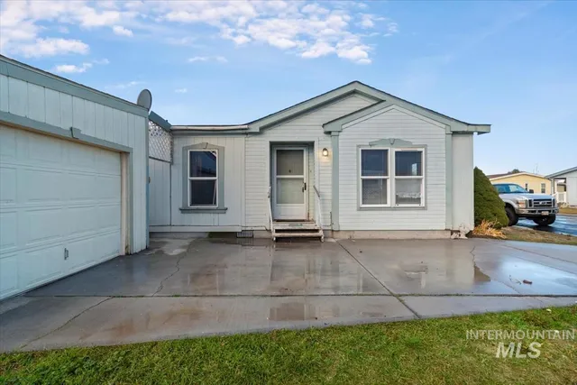 $215,000 | 2804 Golden Rod Lane, Caldwell, ID 83605