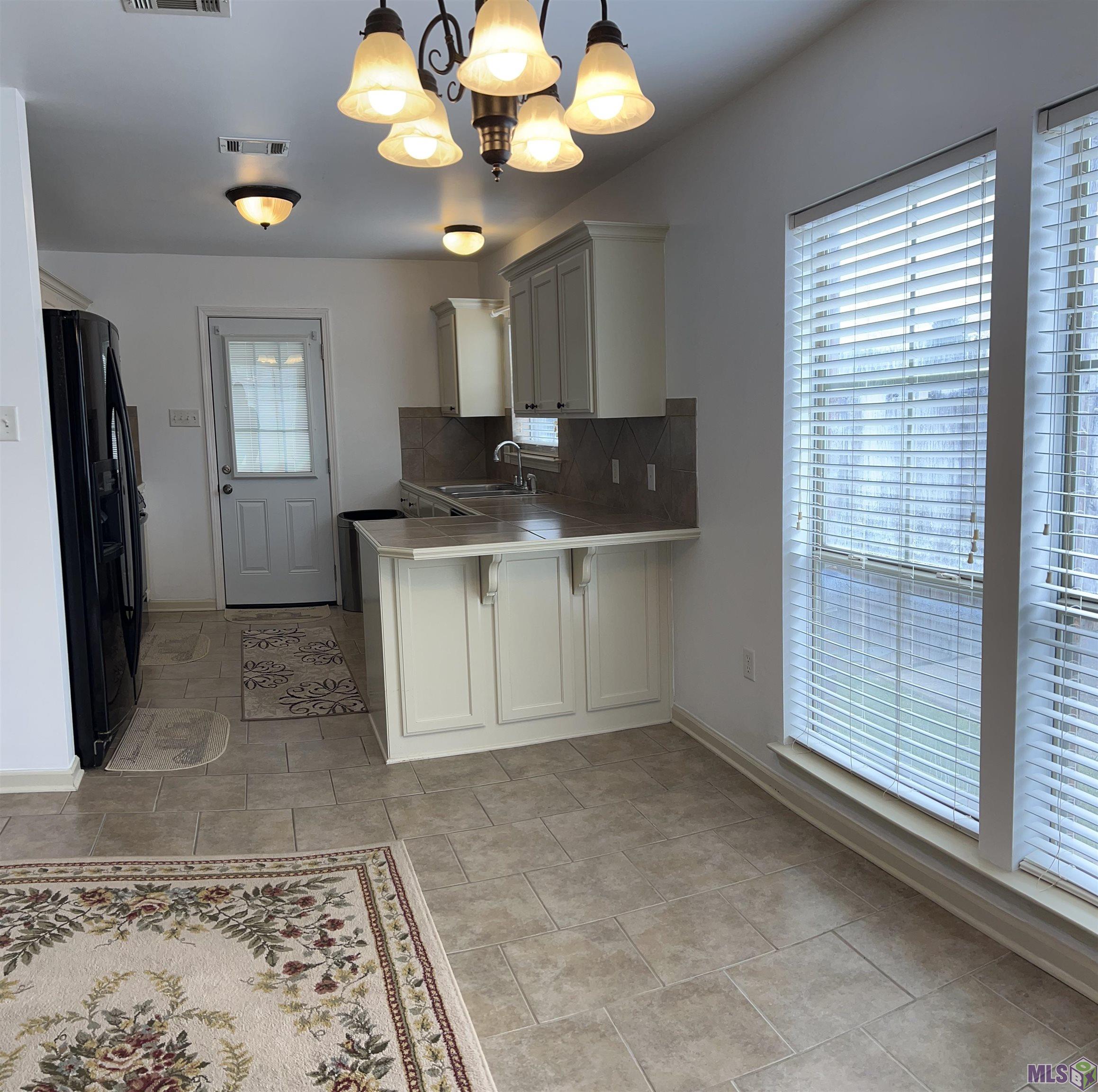 33744 Duff Road Walker, LA 70785 - Photo 13 of 31 Gallery Image 13