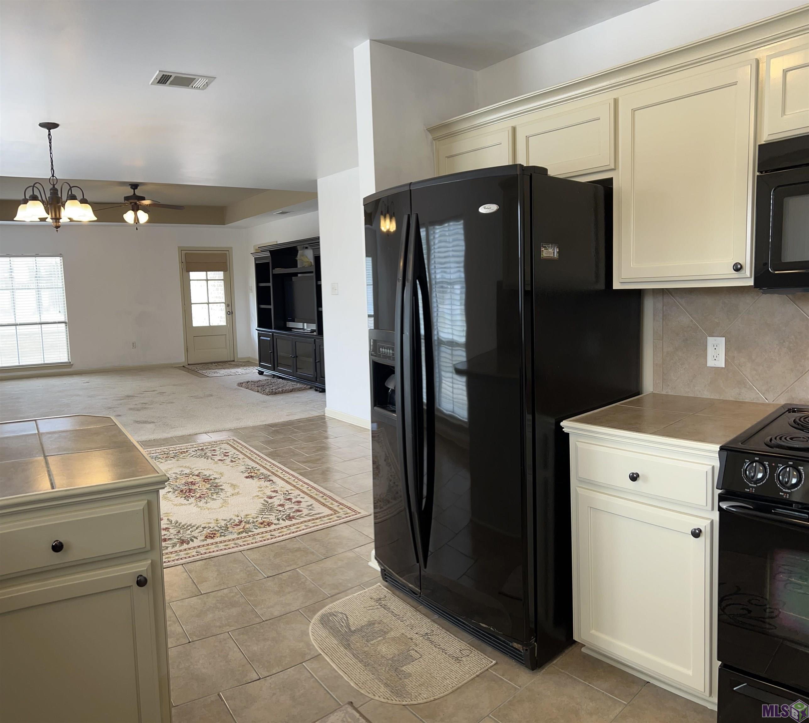 33744 Duff Road Walker, LA 70785 - Photo 8 of 31 Gallery Image 8