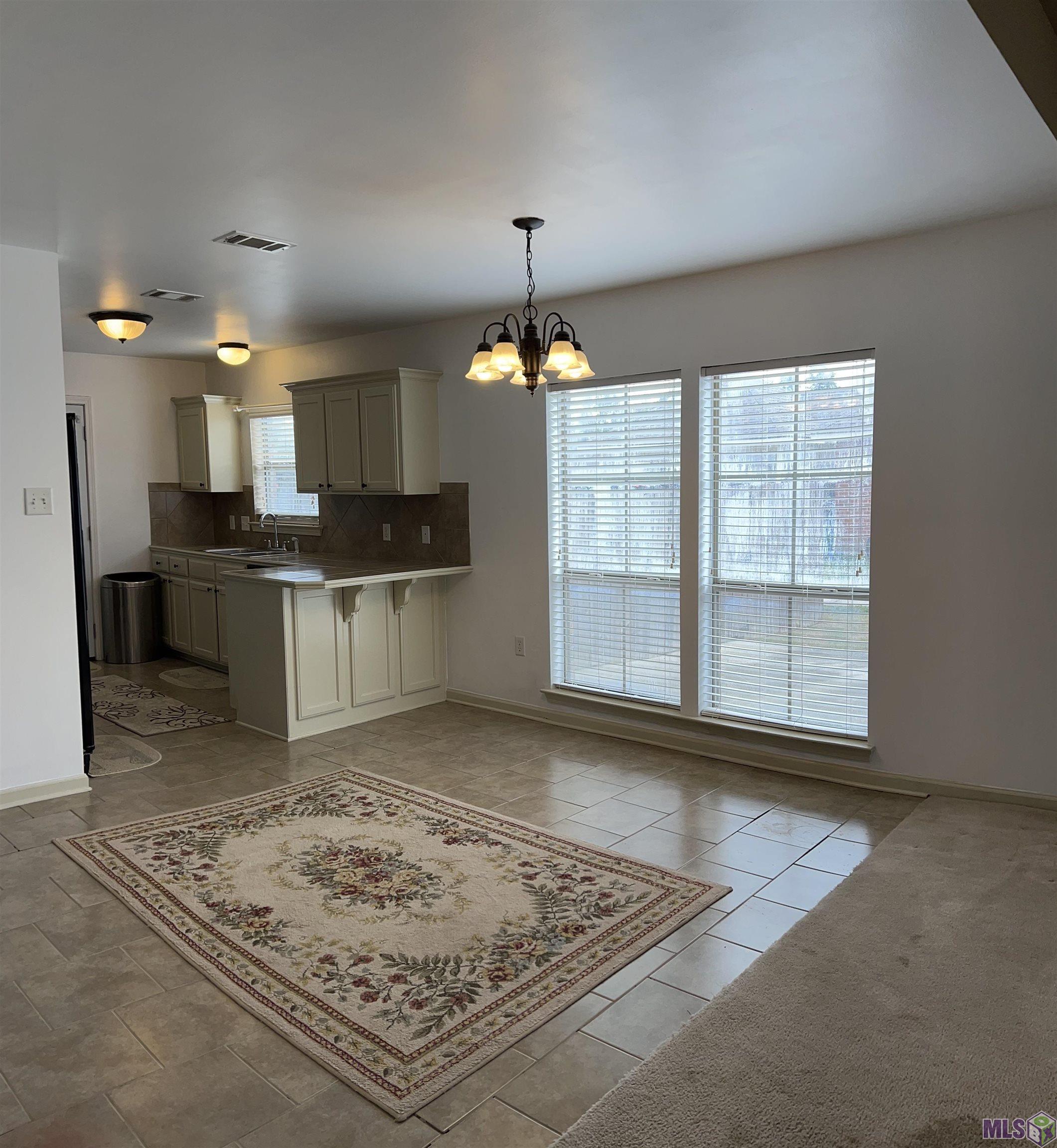 33744 Duff Road Walker, LA 70785 - Photo 9 of 31 Gallery Image 9