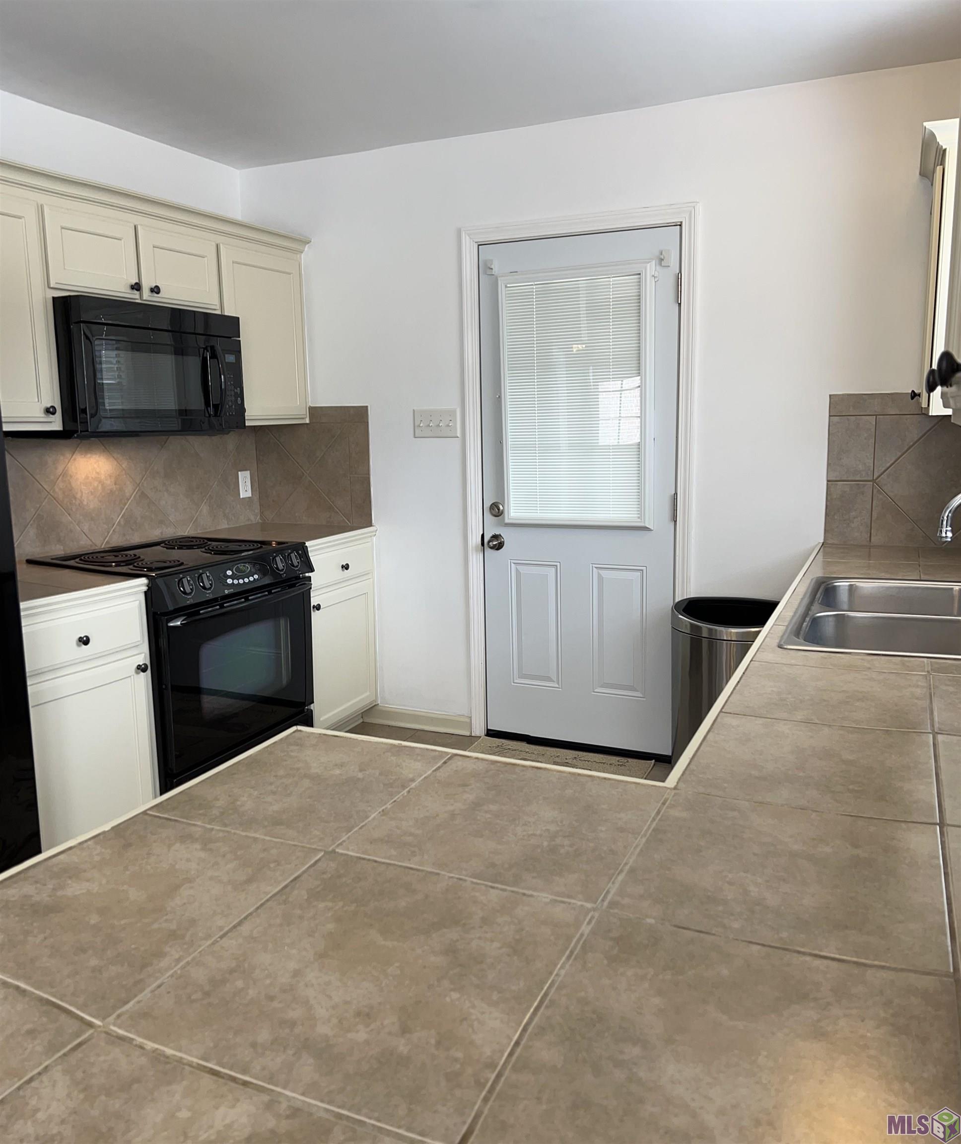 33744 Duff Road Walker, LA 70785 - Photo 10 of 31 Gallery Image 10