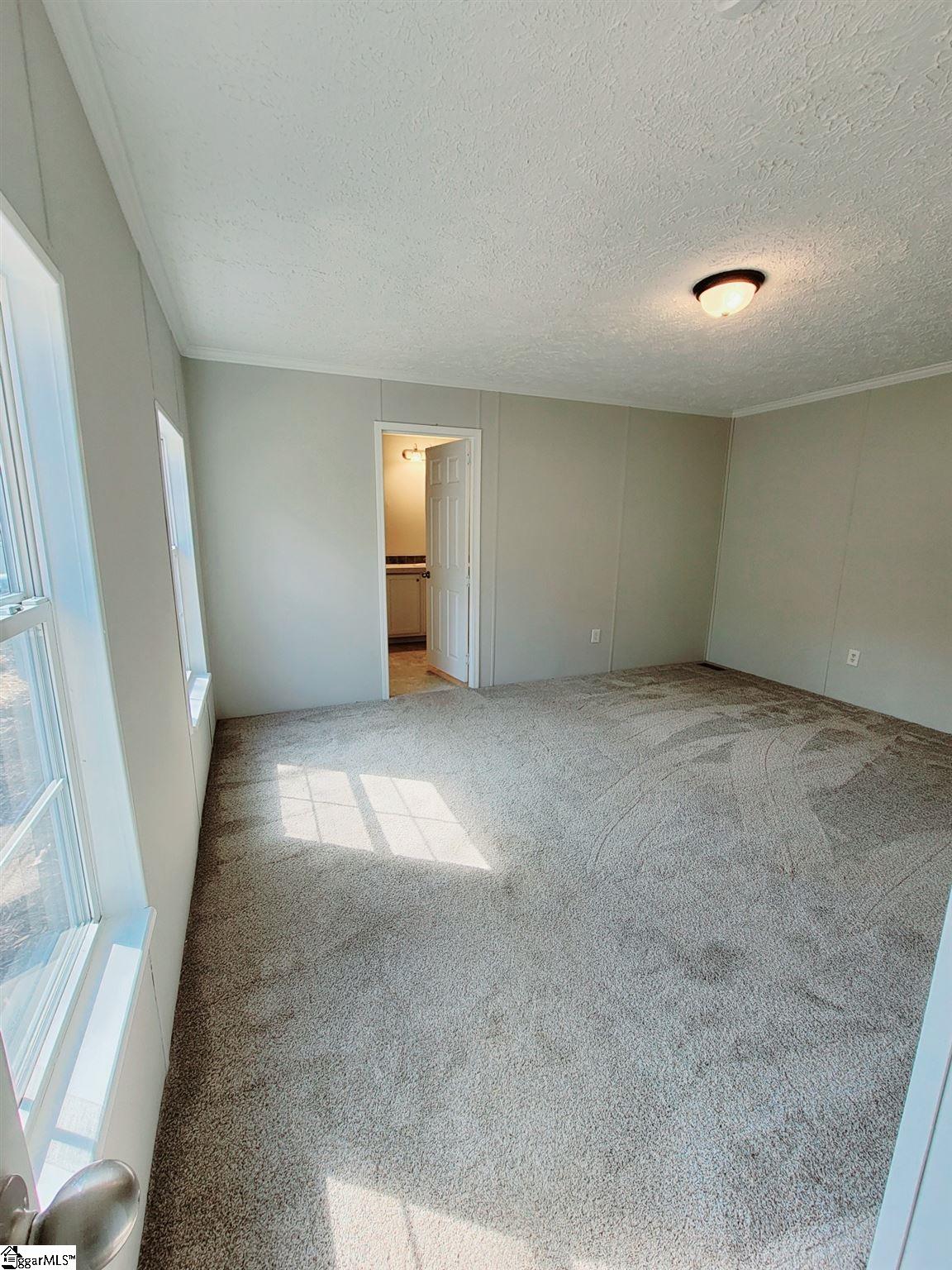 5248 Fairview Road Gray Court, SC 29645 - Photo 4 of 8