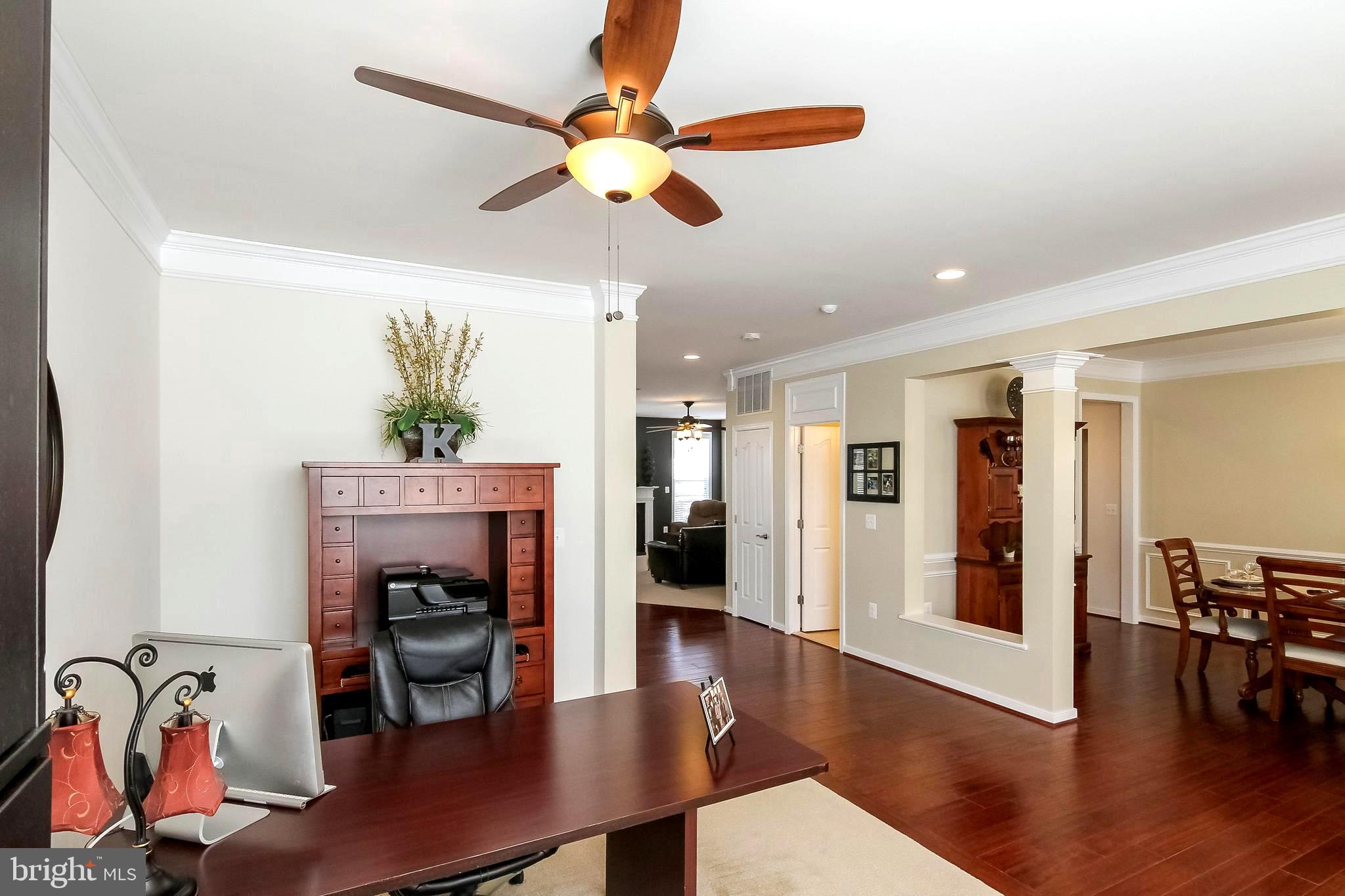 6 Smelters Trace Road Stafford, VA 22554 - Photo 3 of 33 Foyer with beautiful maple wood floors