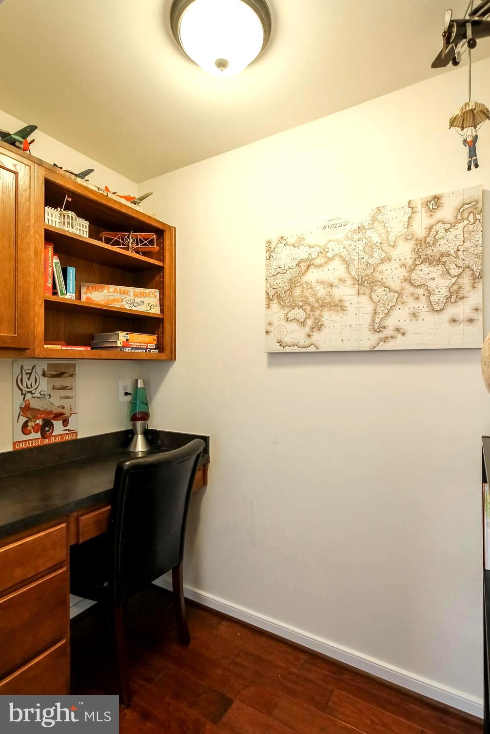 6 Smelters Trace Road Stafford, VA 22554 - Photo 21 of 33 Desk/homework area outside bedrooms