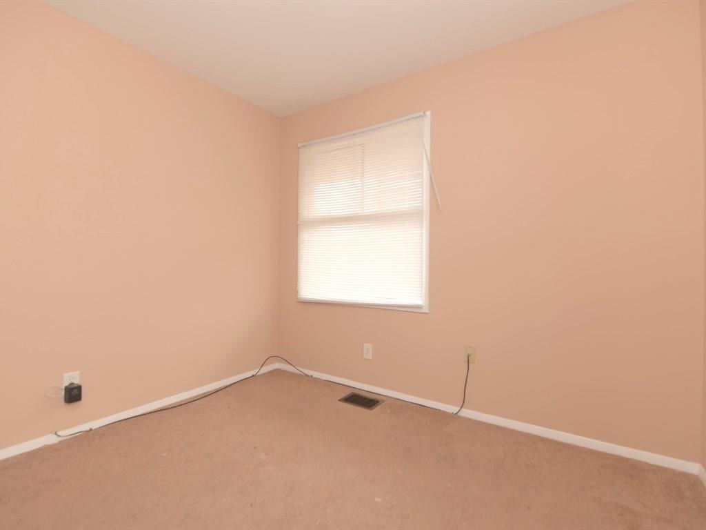 5310 East 16th Street Indianapolis, IN 46218 - Photo 11 of 17