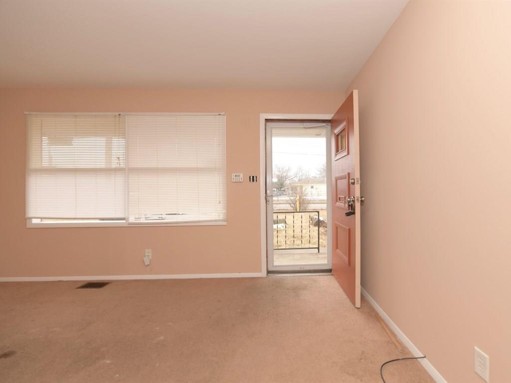 5310 East 16th Street Indianapolis, IN 46218 - Photo 4 of 17