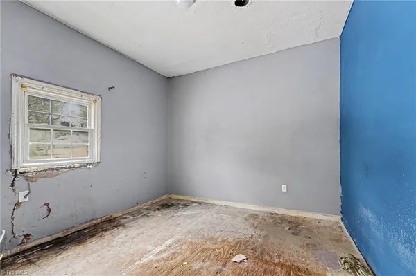 $65,000 | 1203 Ridge Avenue, Eden, NC 27288