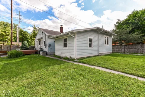 $335,000 | 1102 East 49th Street, Indianapolis, IN 46205