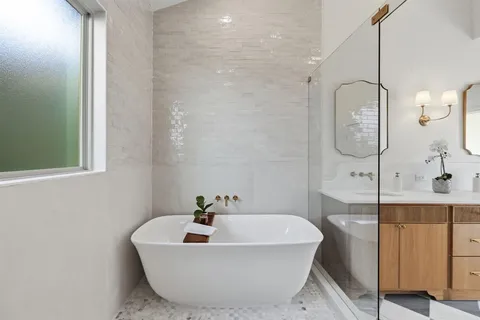 $925,000 | 10930 Ridgemeadow Drive, Dallas, TX 75218